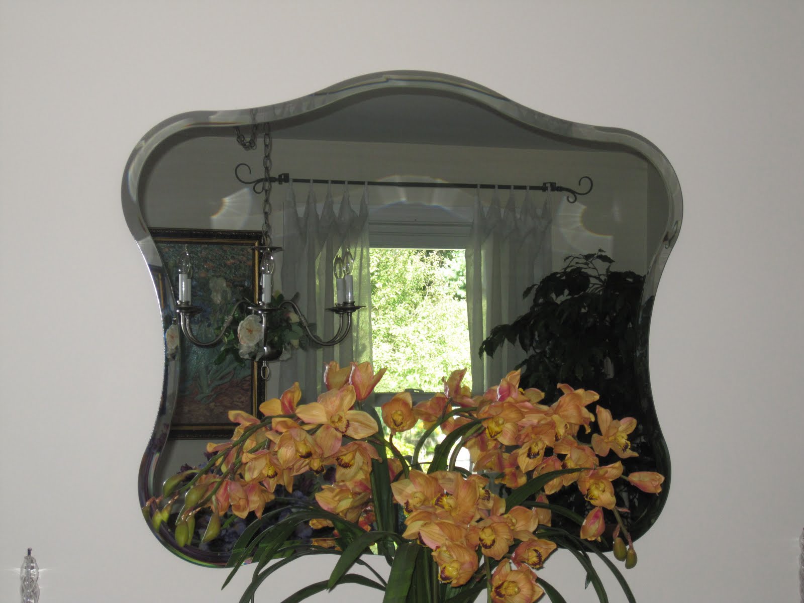 Barb's Decorating Tips Use Mirrors to Reflect Light