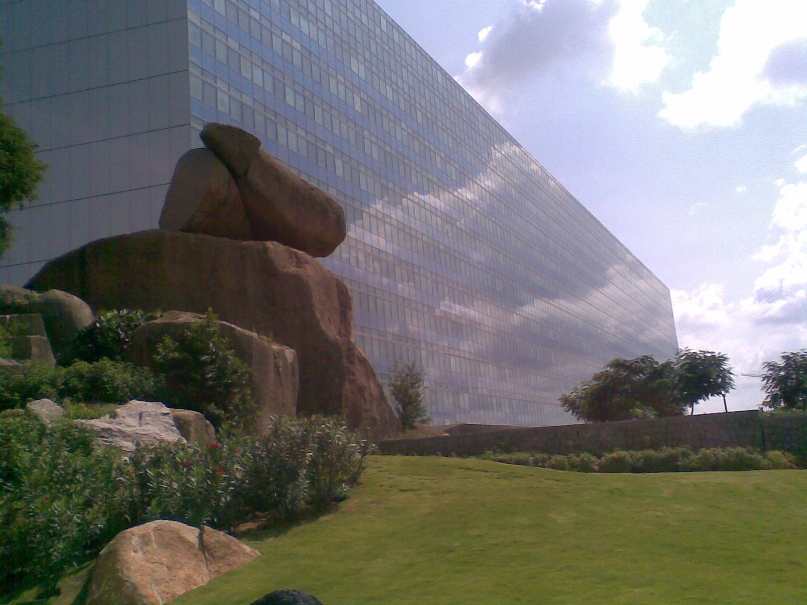 All About Kondapur: TCS Waverock Campus / Accenture Waverock Campus