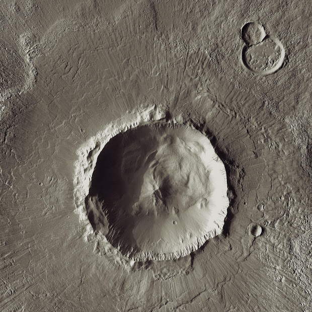 Bacolor Crater as viewed by NASA's Mars Odyssey orbiter