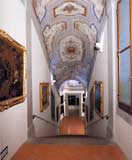 [corridoio-vasariano-scala.jpg]