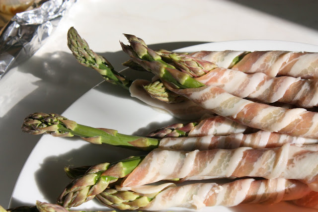 Aske gyldige Miljøvenlig ferske(n)muffins: Grillet asparges med pancetta.