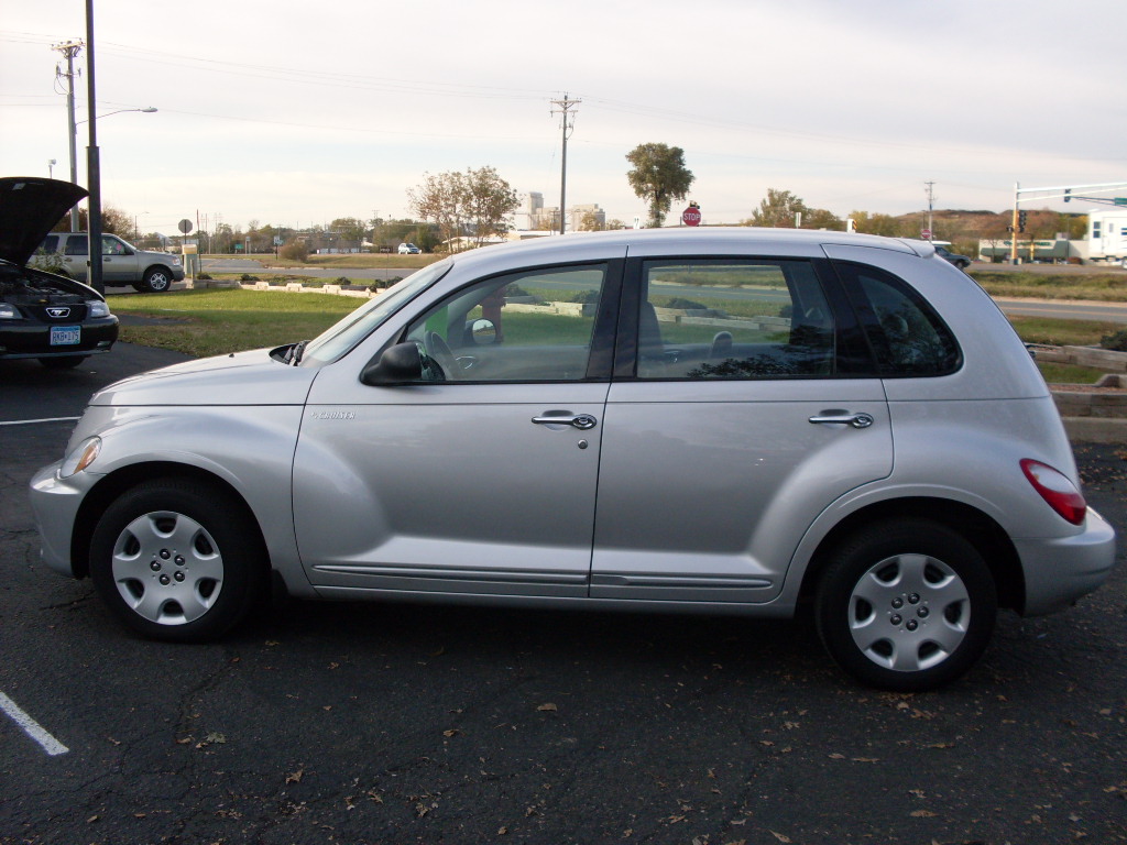 Ride Auto: 2006 Chrysler PT Cruiser