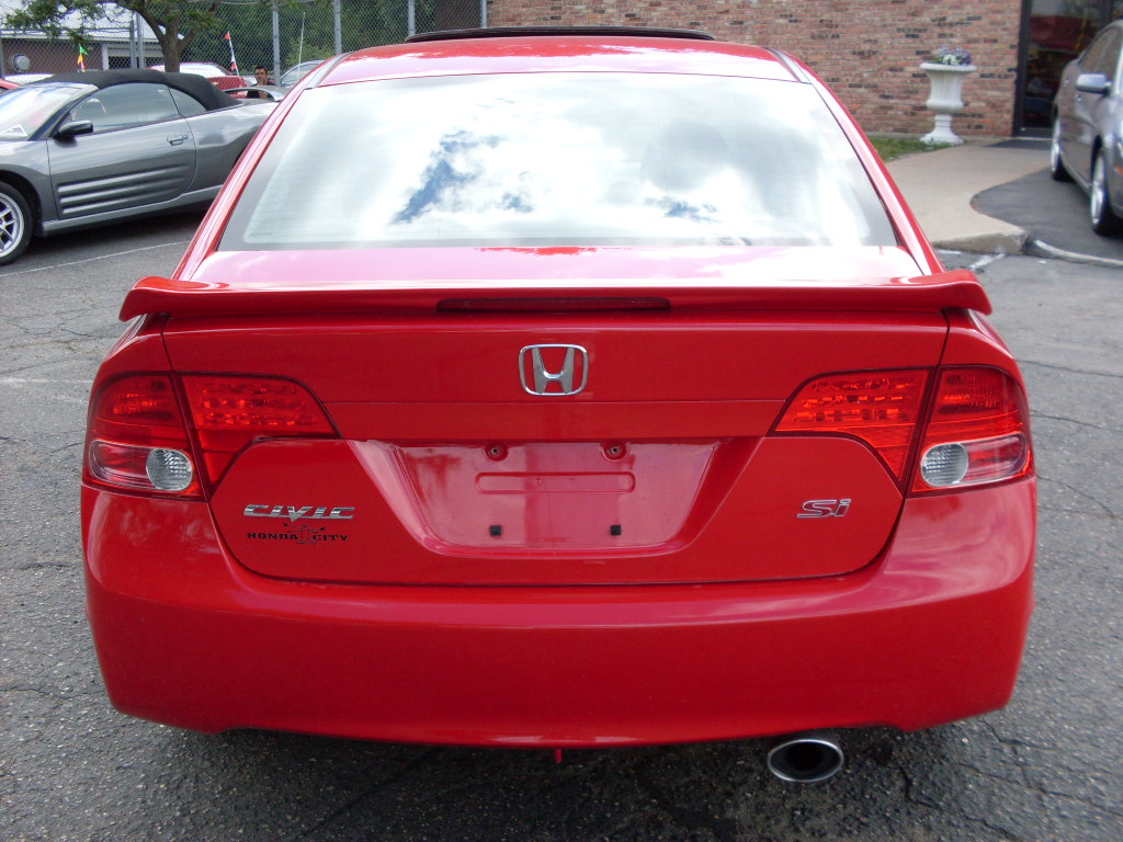 Ride Auto: 08 Honda Civic SI