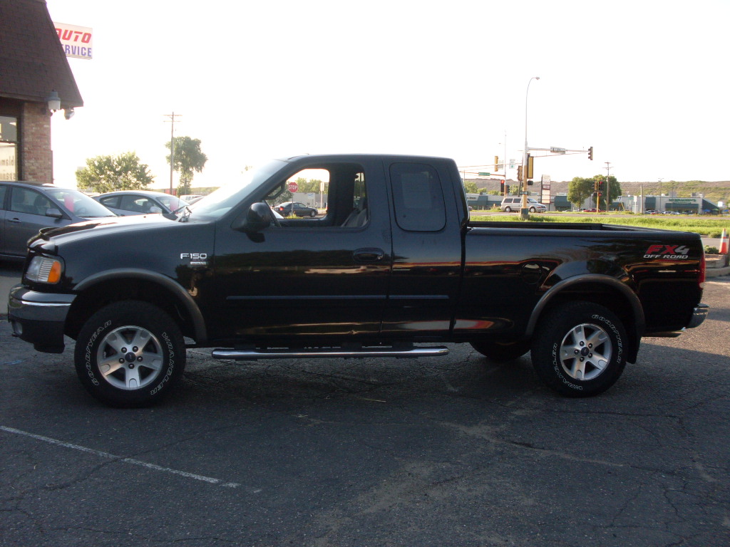Ford 2002 F150 4 Puertas
