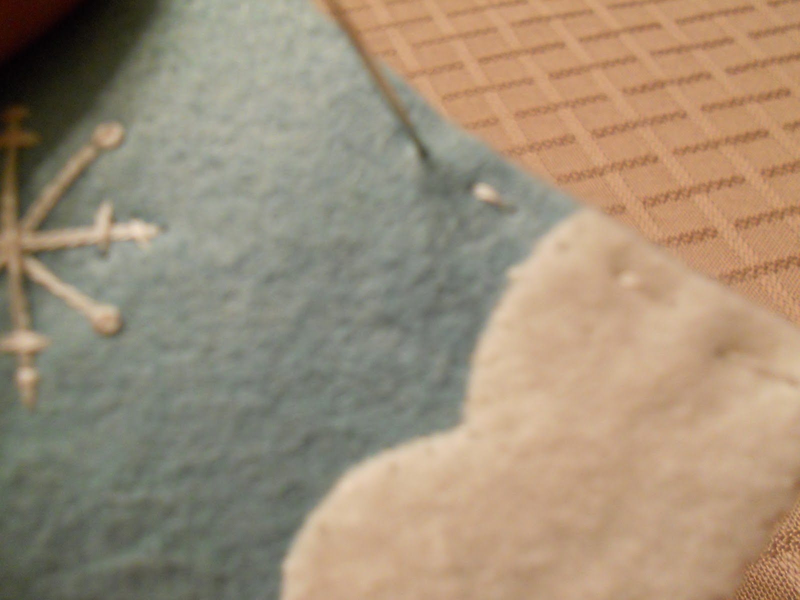 Wool Felt Central Snowflake Stocking Ornament Tutorial