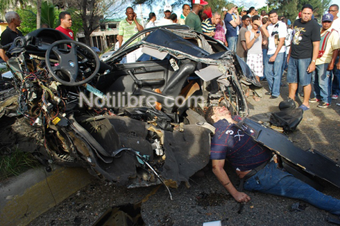 Bmw accidente en el malecon #2