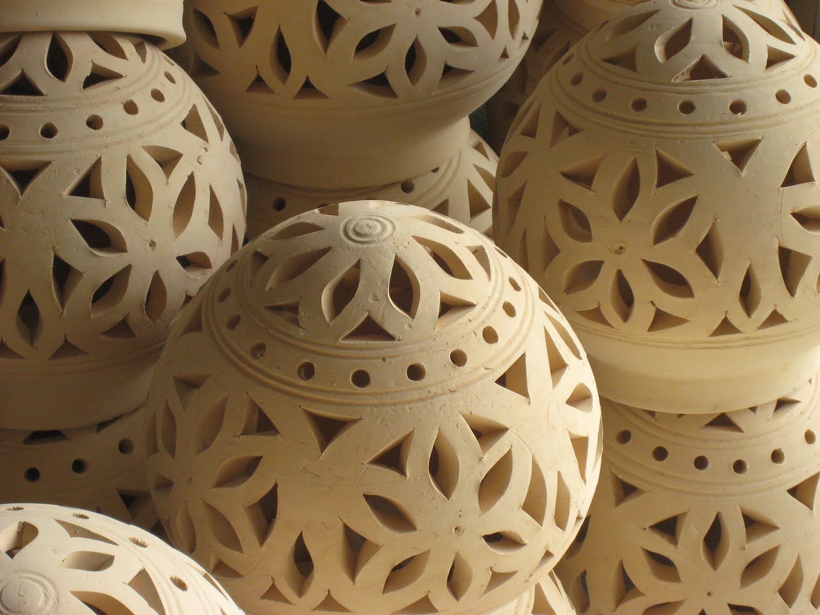 A'ali Pottery ~ Bahrain Diva