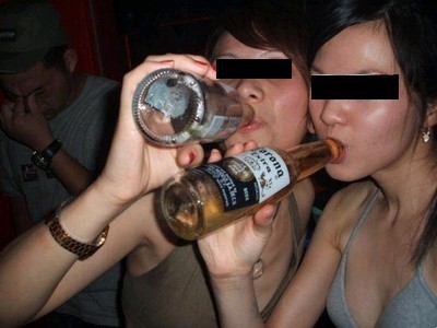 [nusinh_blogtintuc+(2).jpg]
