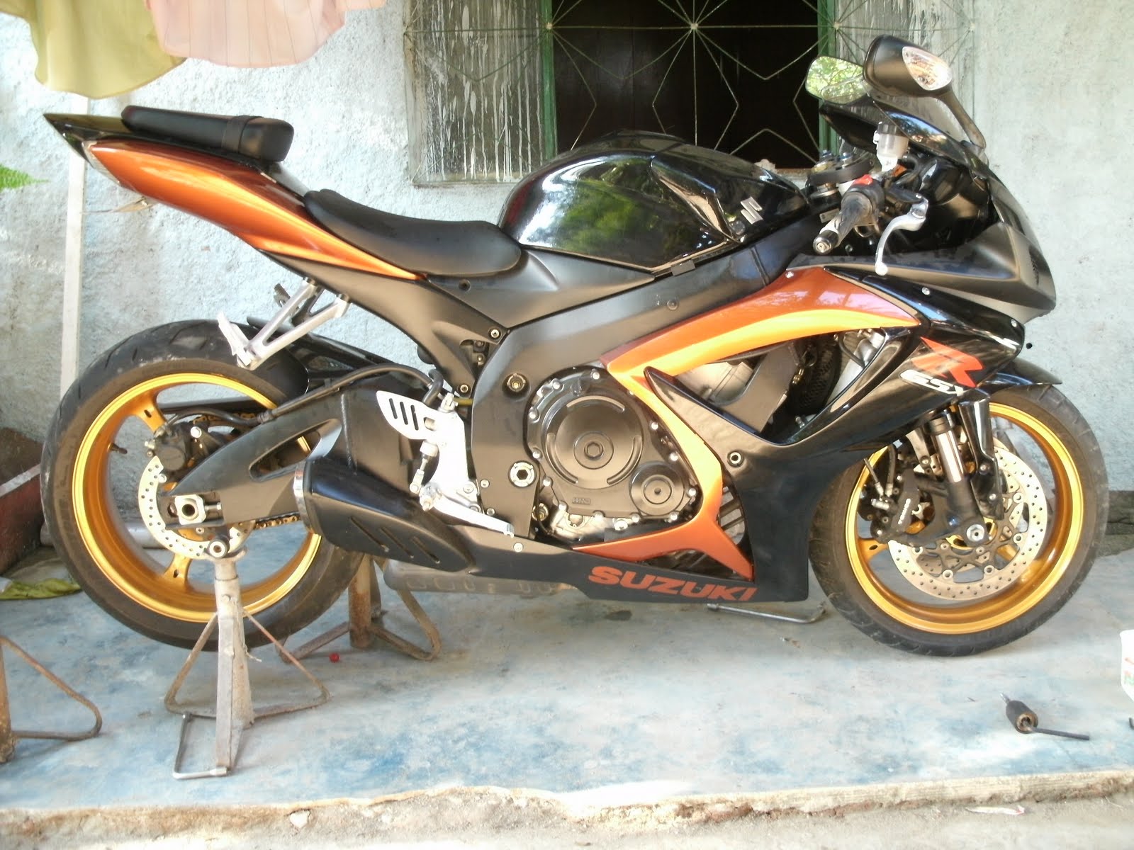 Vaninho Designs: Srad 750