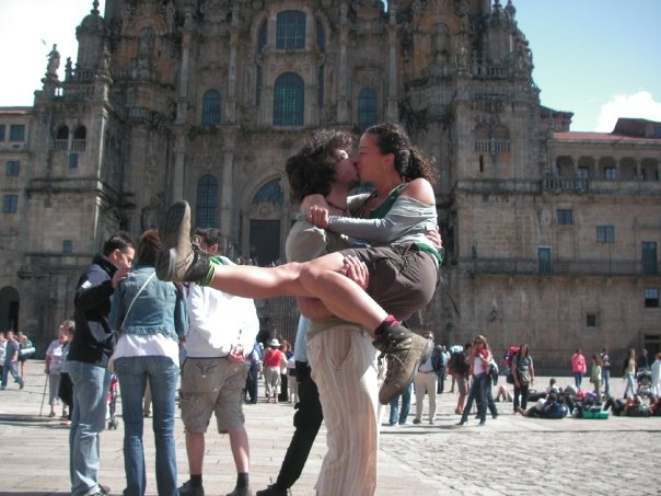 [Kiss+at+the+Cathedral.jpg]
