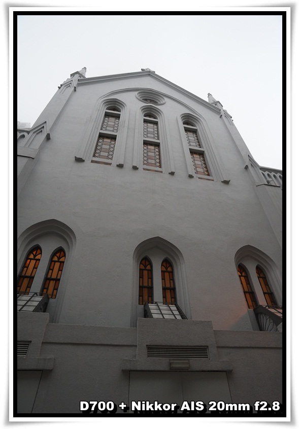 [TheCatholicCathedralofTheImmaculateConception_05.JPG]