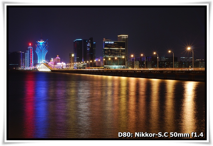 [DSC_9050.JPG]