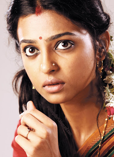 http://4.bp.blogspot.com/_sb9yp2CsJVU/St_z0caVdII/AAAAAAAAKFU/4BKZfOjdE84/Bengali-telugu-Rakta-Charitra-actress-Radhika-Apte-Stills-wallpapers-06.jpg