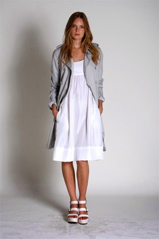 [grey+trench.jpg]