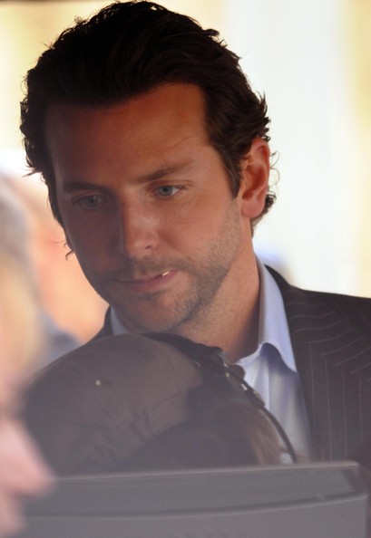 Sassy: Celebrity Look of the Day: Sexy Bradley Cooper on the set of ...