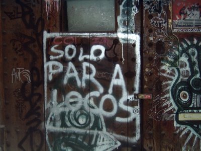 que estas haciendo aqui?...  aqui no hay nada...