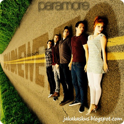 brand new eyes paramore. Brand New Eyes Deluxe Album