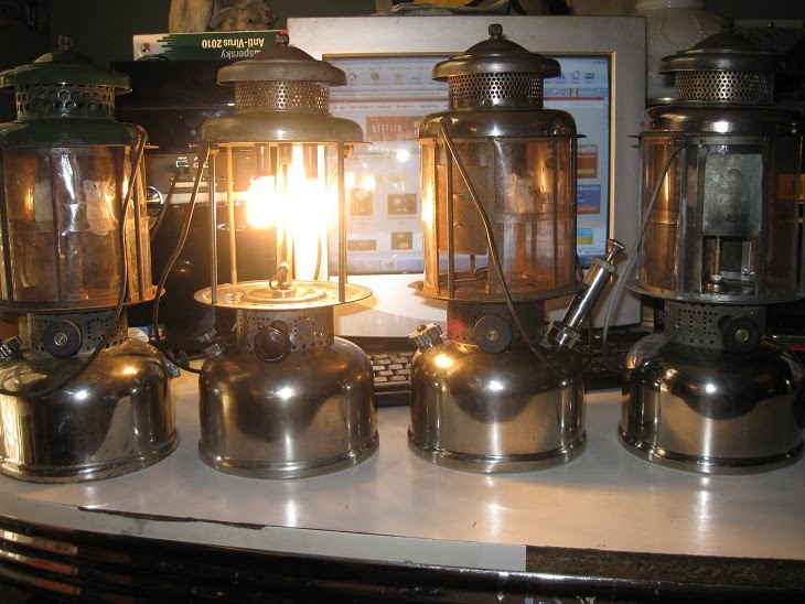 Vintage Coleman Lanterns Coleman Lighting Co.
