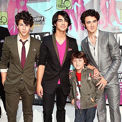 jonas brothers