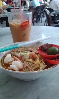 The Story Of My Life Laksa Sarawak Vs Portuguese Grill Laksa Sarawak