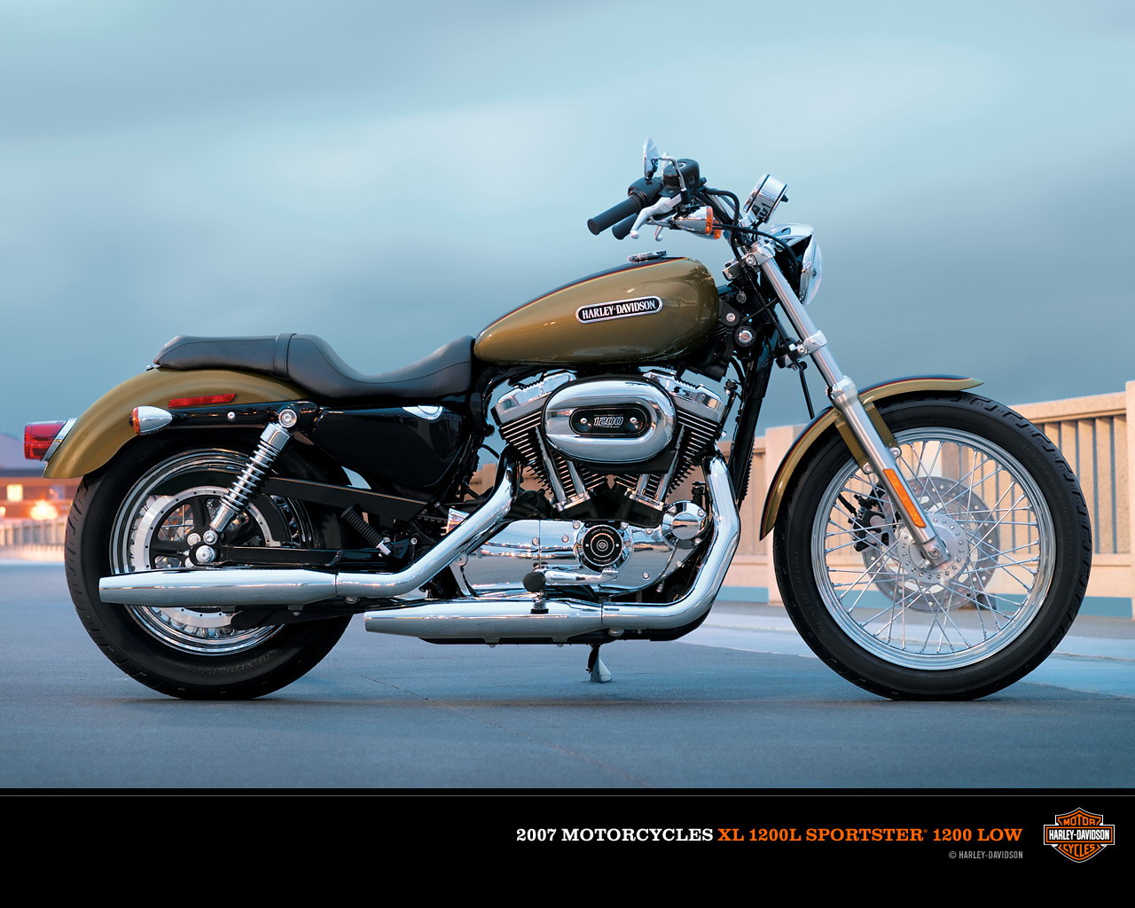 [Harley_Davidson_XL_1200L_Sportser_1200_Low_2007.jpg]