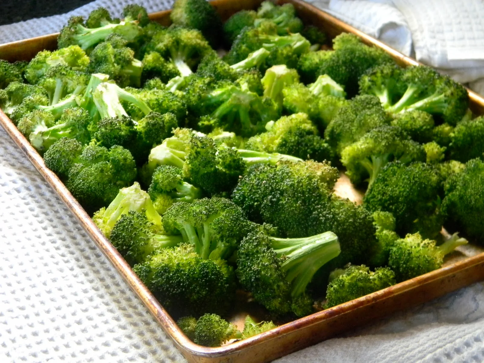 Broccoli soup being blended in a high-powered blender