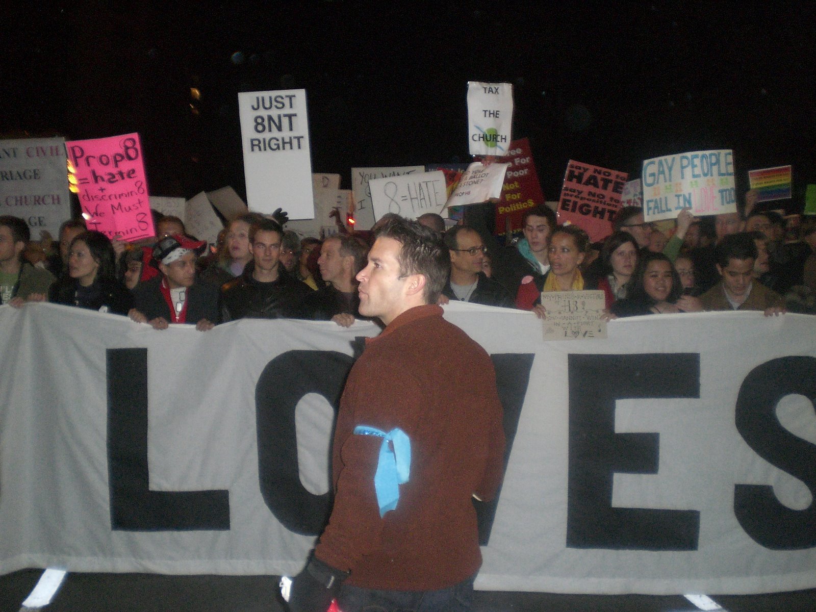 [NYCprop8protestNov12th2008+073.jpg]