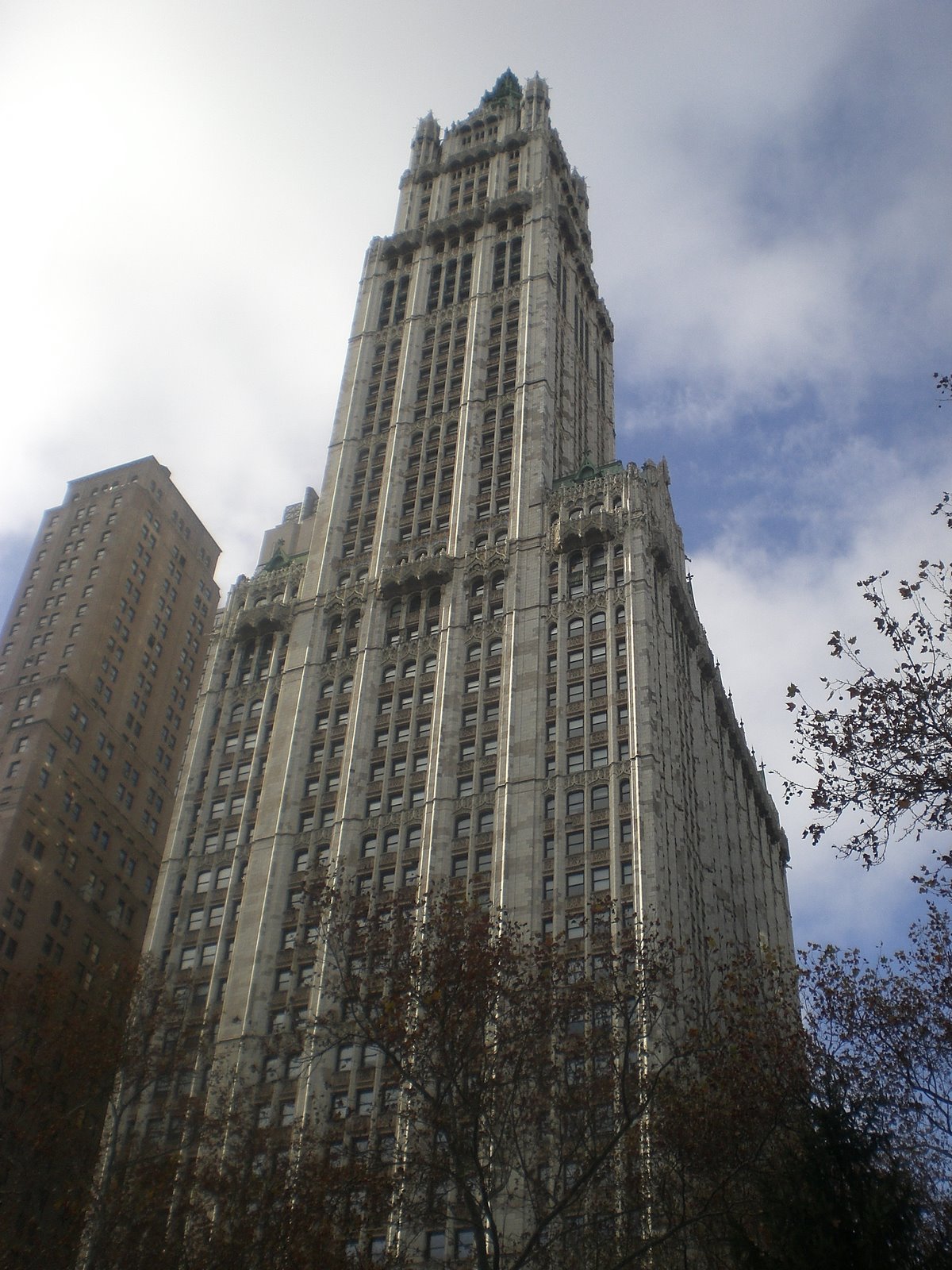 [WoolworthBuilding.jpg]