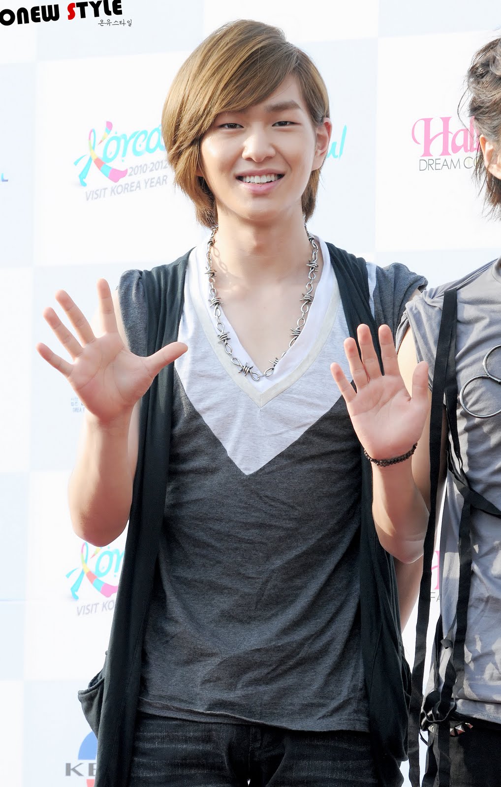 onew+07.bmp