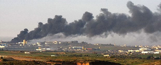 [Combates_centro_Gaza.jpg]
