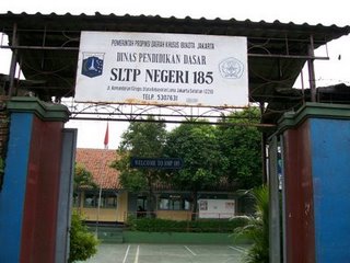 SMP Negeri 185 Jakarta