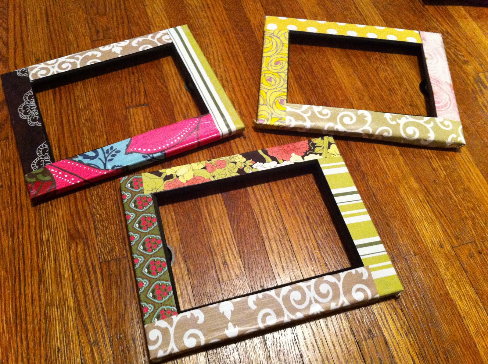 Snail Mail Shop Budget gift idea funky frames