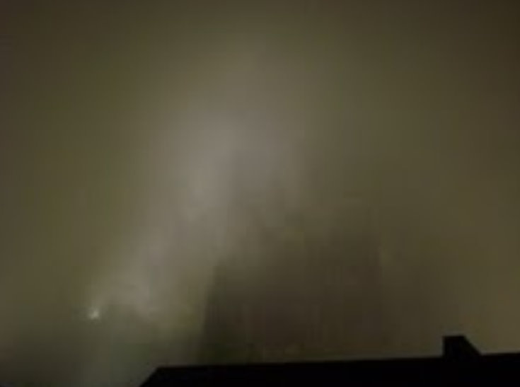 GERMANY - Facade of Cologne Cathedral in fog. / @JDumas