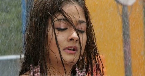 Telugu Actress Kiran Rathod Sexy Wet Images Picmania2 Actress Gallery