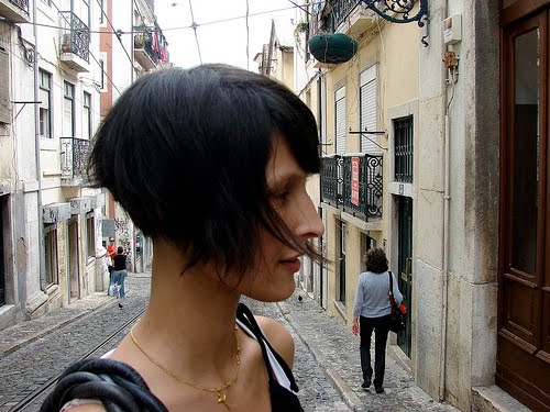 Women Hairstyle: Short In The Back, Long In The Front For Women Hairstyle: Short In The Back, Long In The Front For