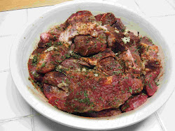 pressure sirloin cooked meat pan pieces cooking boiled