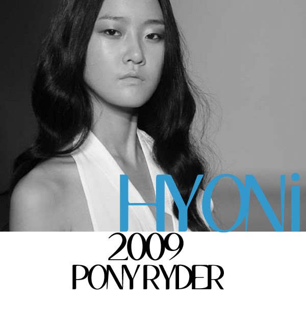 [hyoni+kang.jpg]