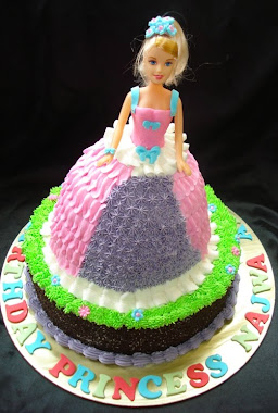 Barbie Cake