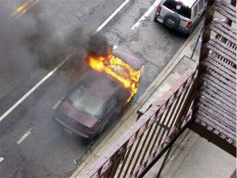 [burning+cars+flickzzz.com+2014-731952.jpg]