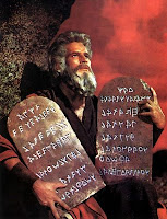 Moisés e os Dez Mandamentos
