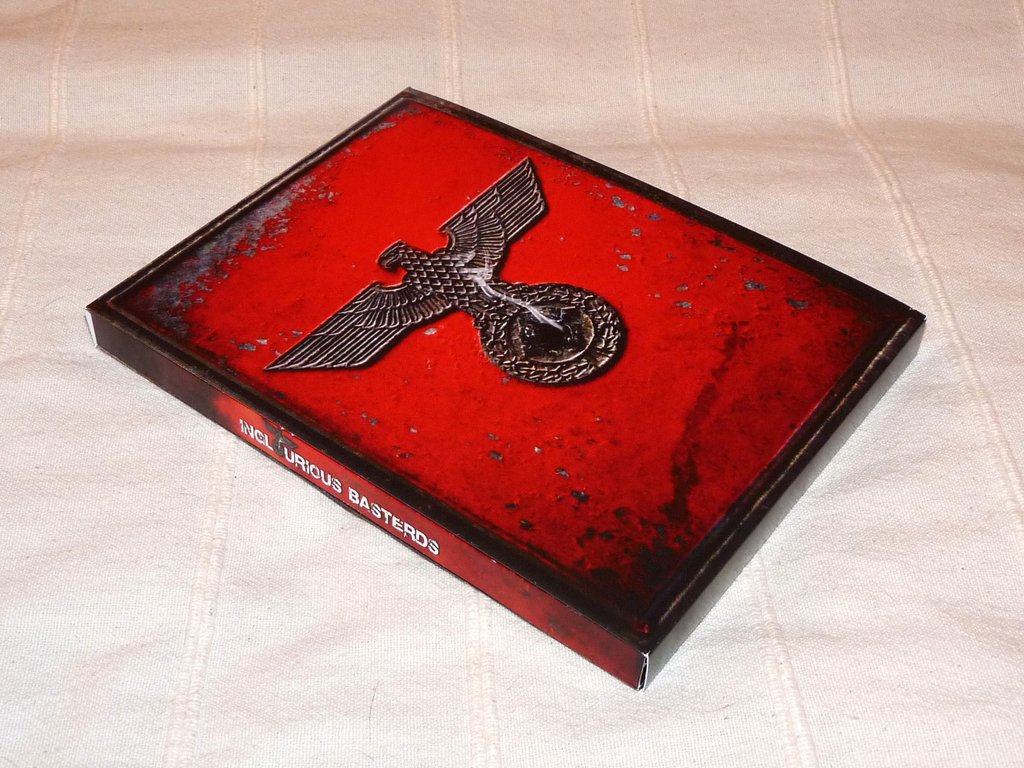 [inglourious_basterds_02.jpg]