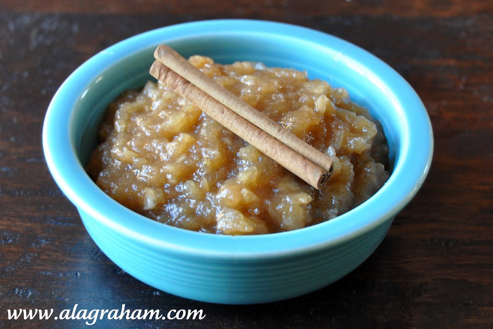 A LA GRAHAM ROASTED APPLESAUCE