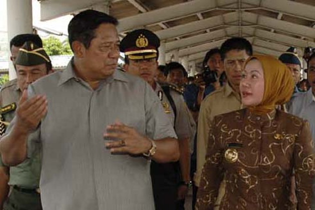 Dukungan Penuh Partai Demokrat & Presiden SBY pada Ratu Atut