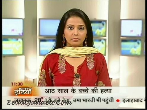 Desi Nude Indians: Hot Tamil,Hindhi TV News Readers Sexy Stills