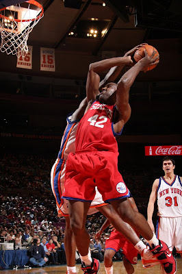 converse basketball player