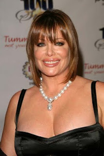 Crazy Hot Gallery: Kelly LeBrock Sexy Photo Gallery