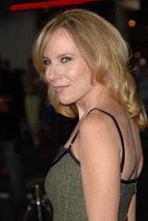 Crazy Hot Gallery: Amy Ryan Sexy Photo Gallery