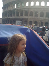 Catalina loves Roma