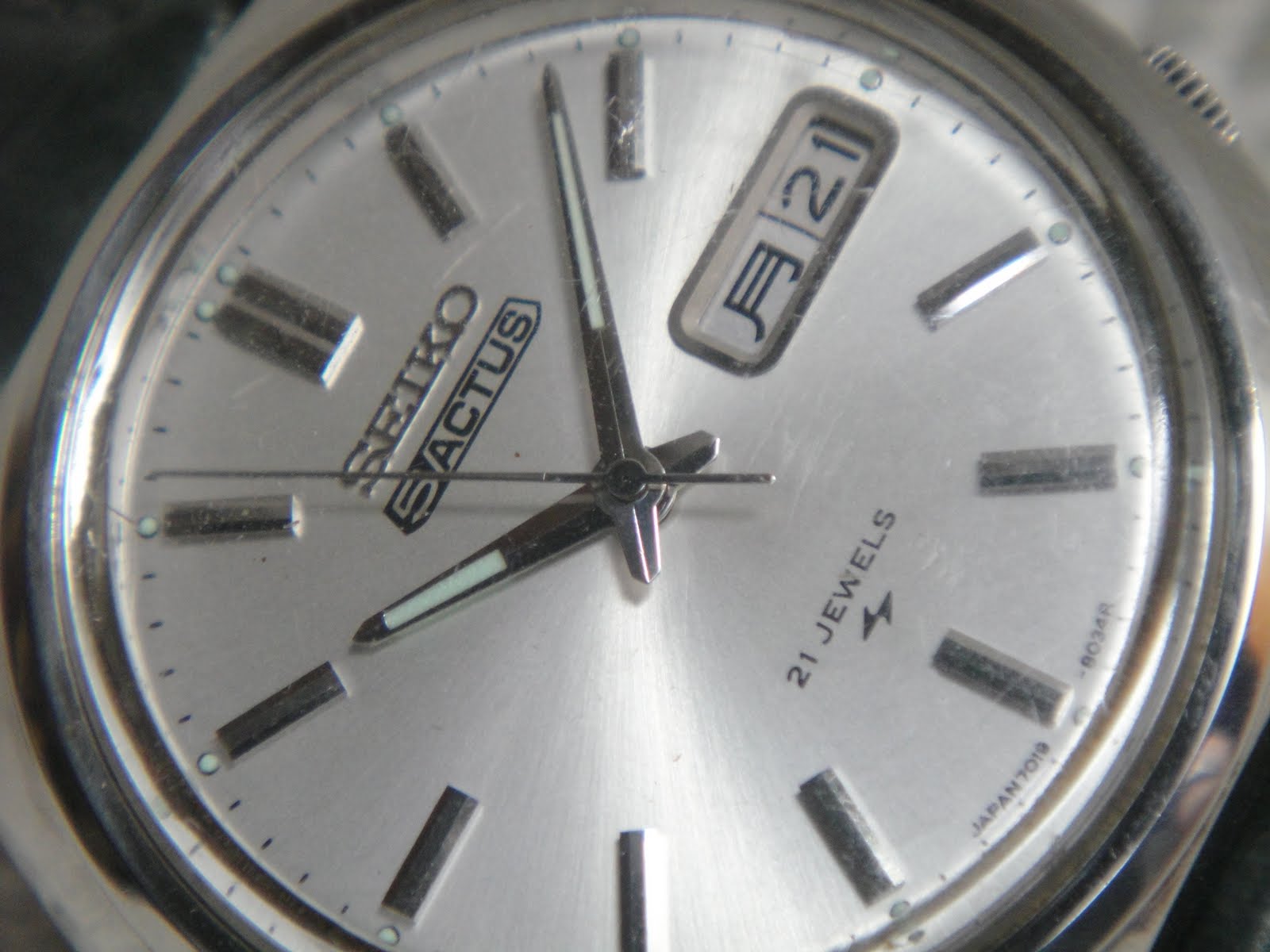 Antique Watch Bar: SEIKO 5ACTUS 7019-8010 S5AA02 (SOLD)