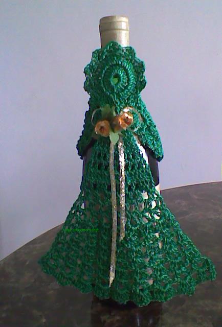 [Anjo+na+garrafa+2.1+wal-areemcrochet.jpg]